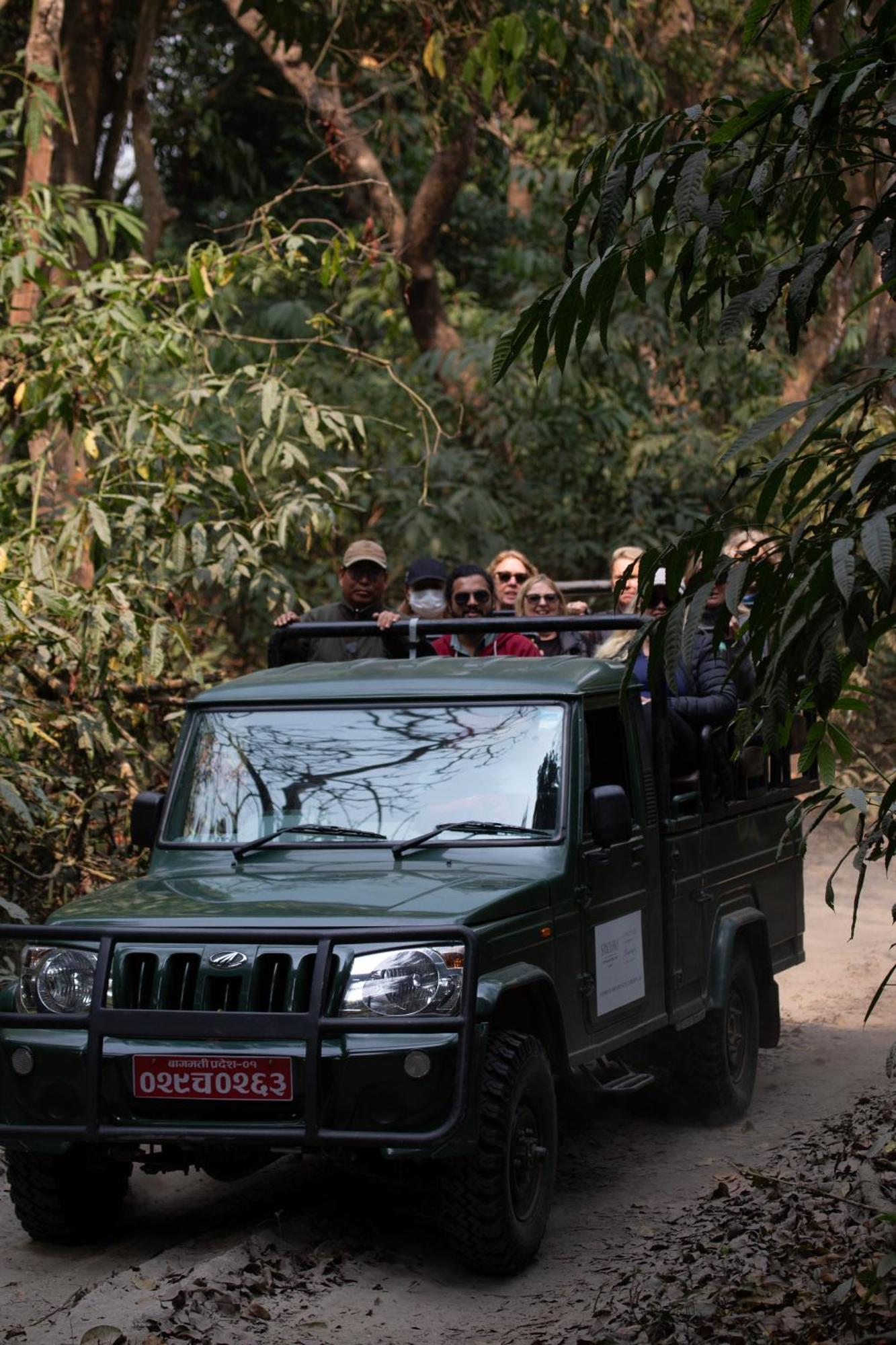 Sanctuary Chitwan National Park Bagian luar foto